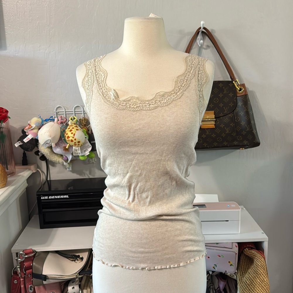 H&M Lace Beige Tank